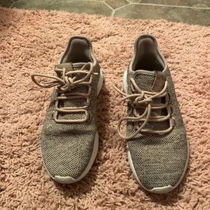 Adidas tubular pink size 6.5